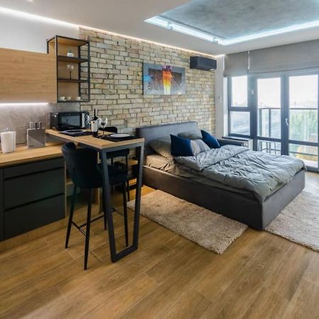 Vip - Smart Apartment Kiev Bagian luar foto