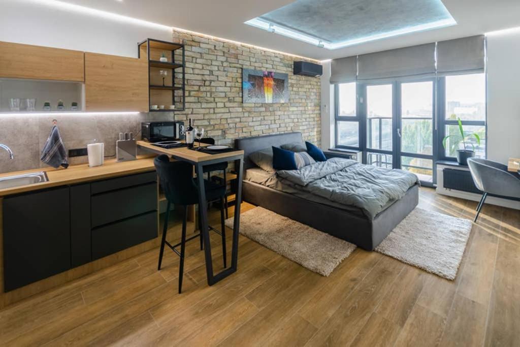 Vip - Smart Apartment Kiev Bagian luar foto