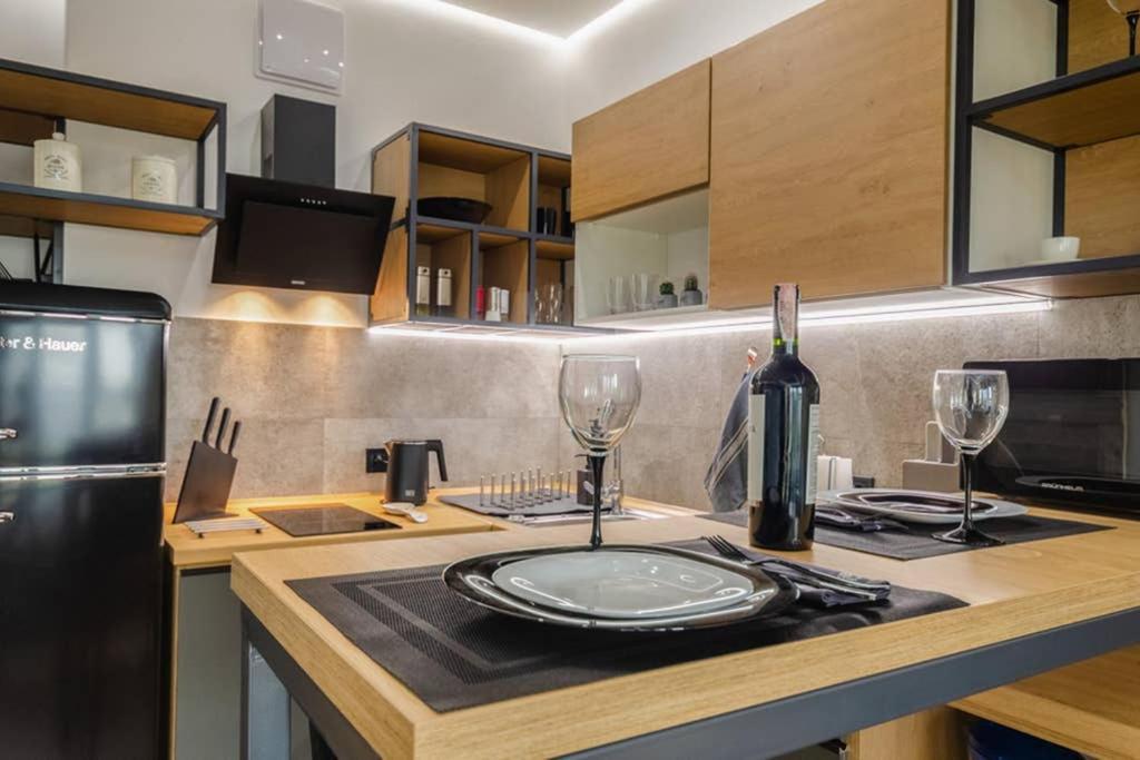 Vip - Smart Apartment Kiev Bagian luar foto