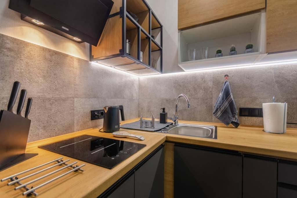 Vip - Smart Apartment Kiev Bagian luar foto
