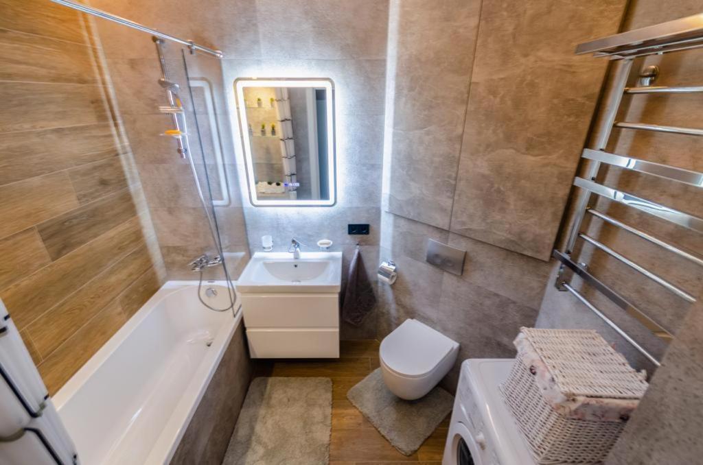 Vip - Smart Apartment Kiev Bagian luar foto